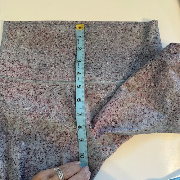 Lululemon Wunder Under Crop Hi-Rise Full-On Luxtreme 21" LW6AI3S Pants Size 6 - Picture 10 of 11